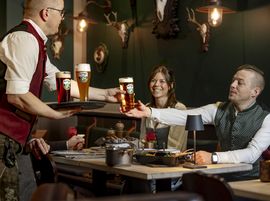 Essen in der Jagdstube